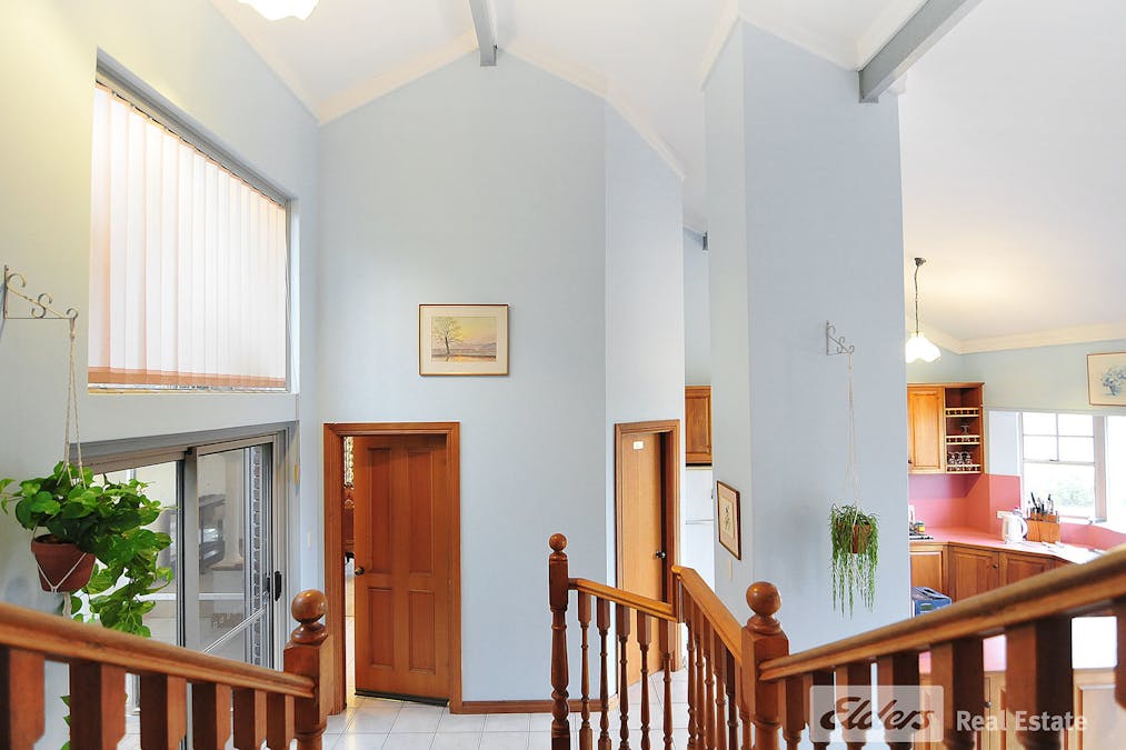 105 Morphett Street, Robe, SA, 5276 - Image 12