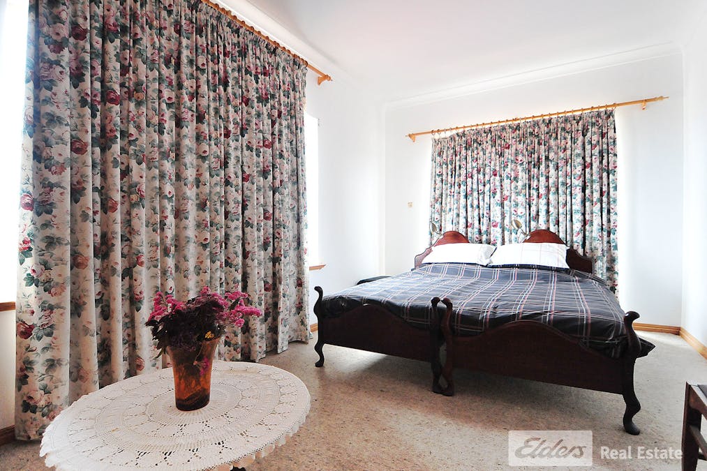 105 Morphett Street, Robe, SA, 5276 - Image 15