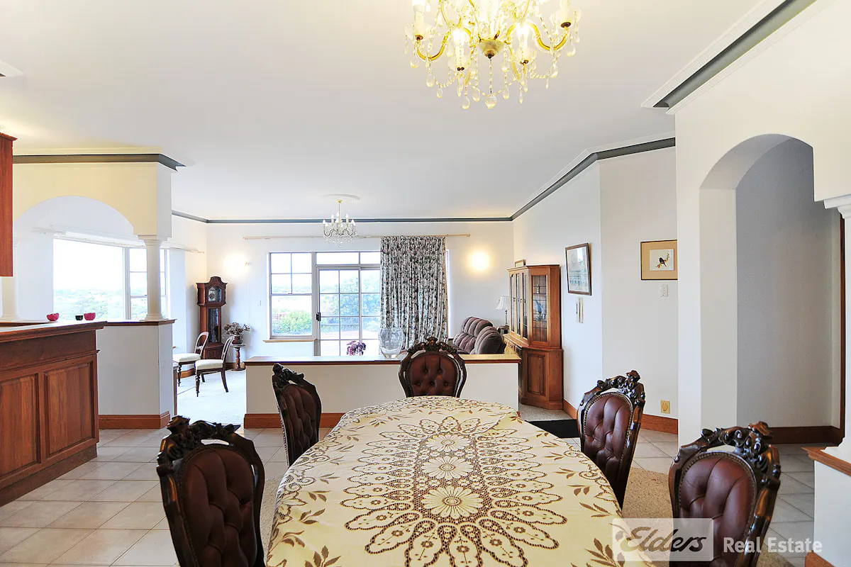 105 Morphett Street — photo 14 of 23