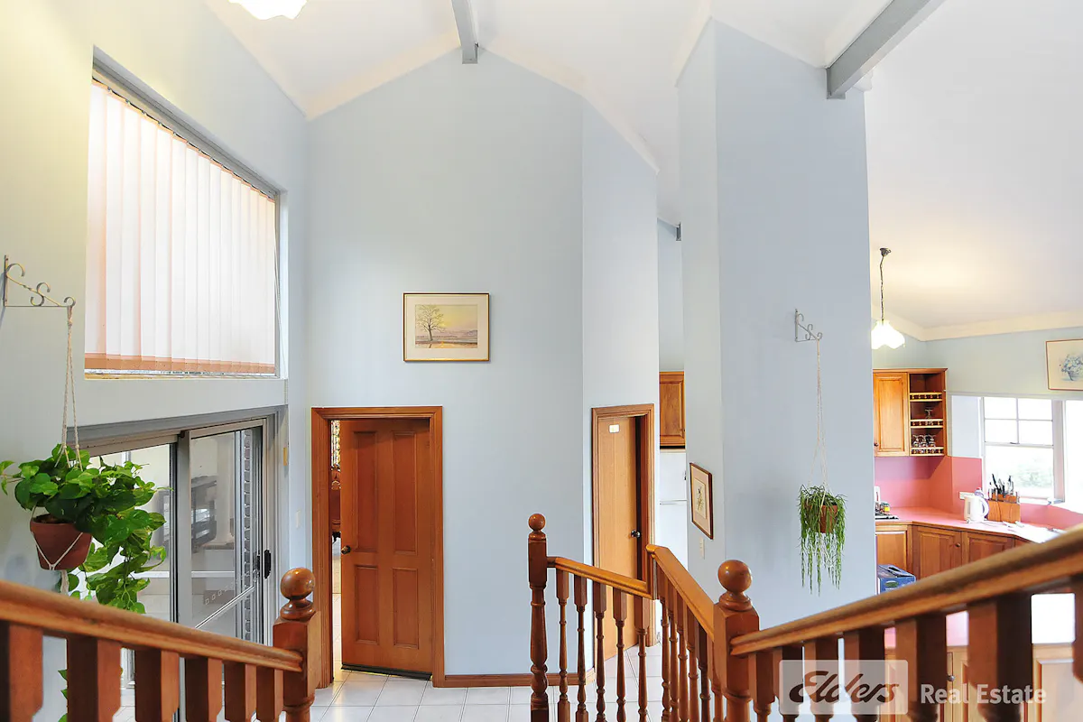 105 Morphett Street — photo 16 of 23