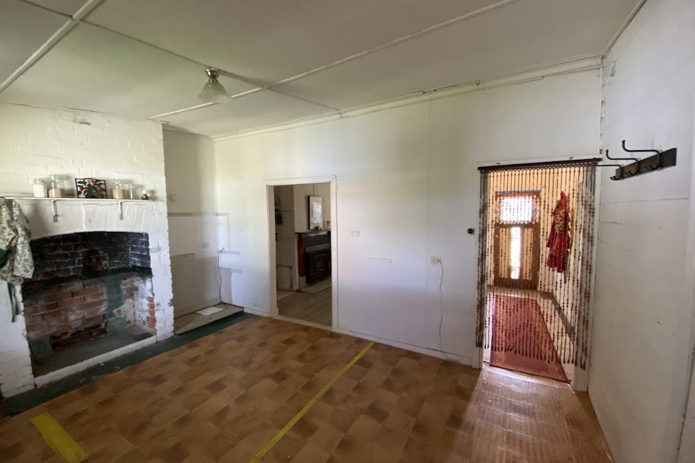 51 Comer Street, Henty, NSW, 2658 - Image 13