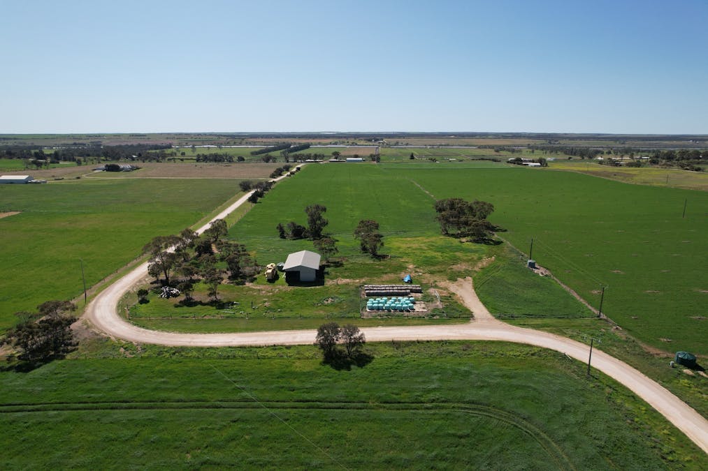 77 Longs Road, Woods Point, SA, 5253 - Image 3