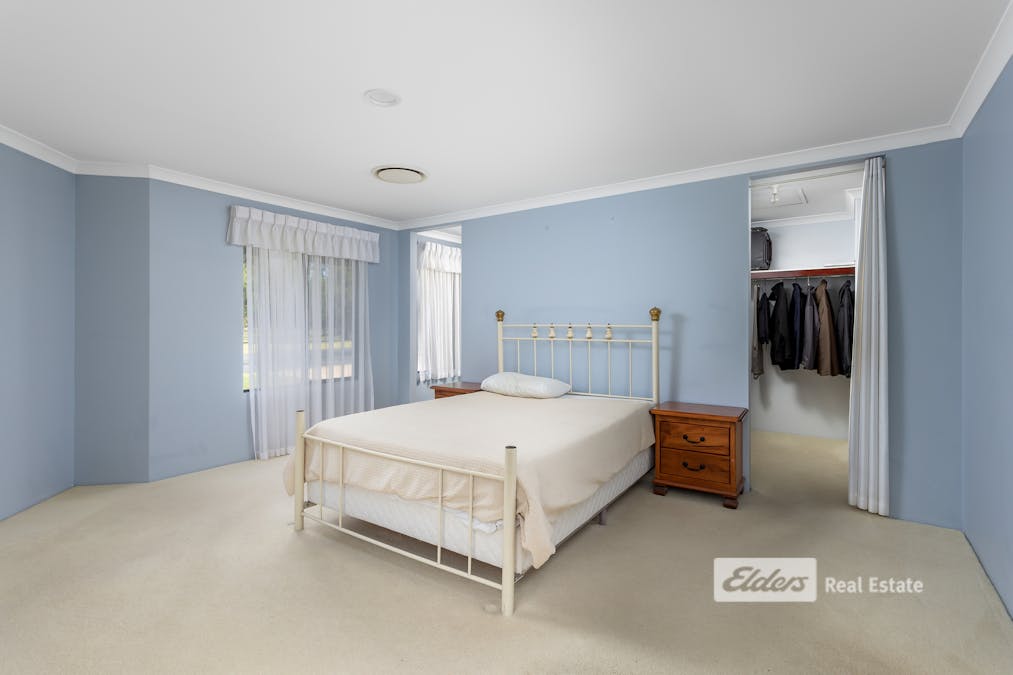 22 Jaymon Road, Stratham, WA, 6237 - Image 12