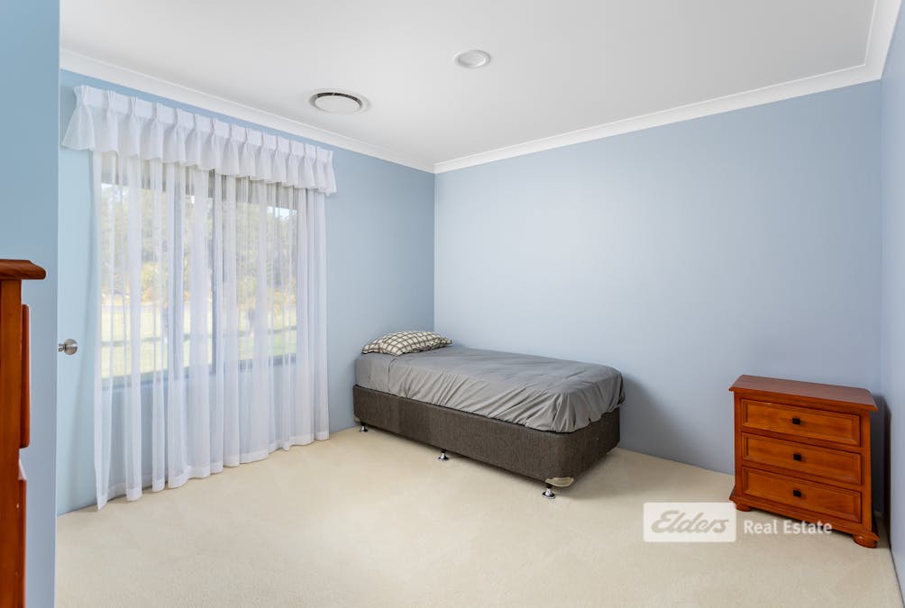 22 Jaymon Road, Stratham, WA, 6237 - Image 16