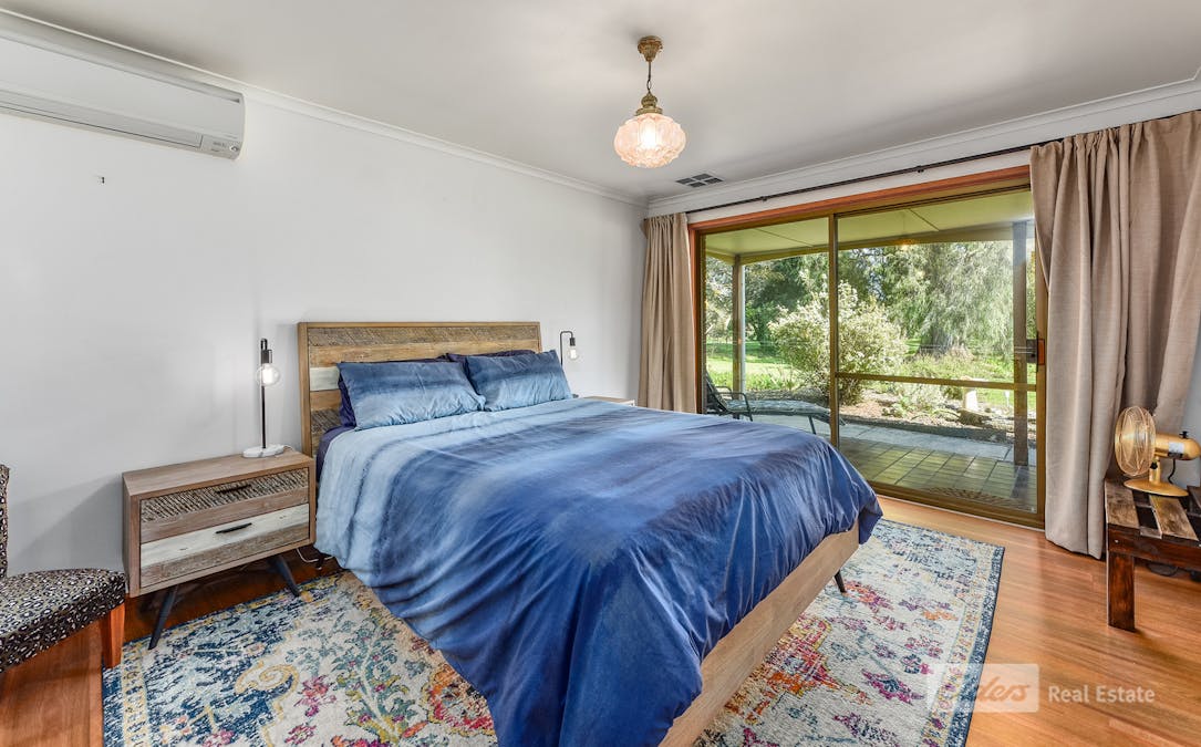 77 Banya Road South , Millicent, SA, 5280 - Image 16