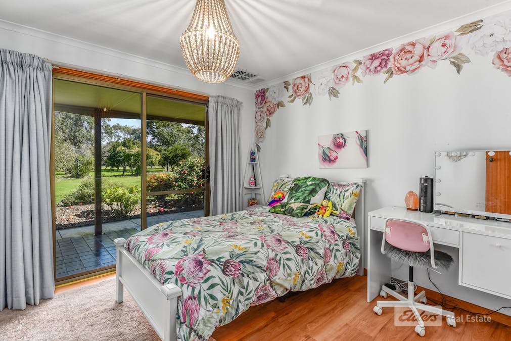 77 Banya Road South , Millicent, SA, 5280 - Image 24