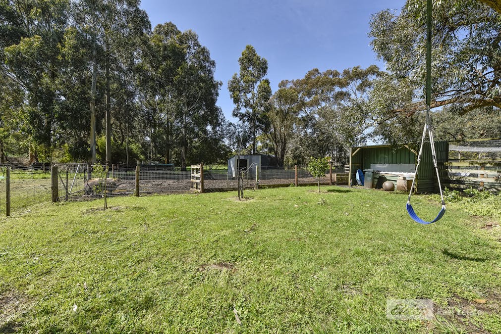77 Banya Road South , Millicent, SA, 5280 - Image 32