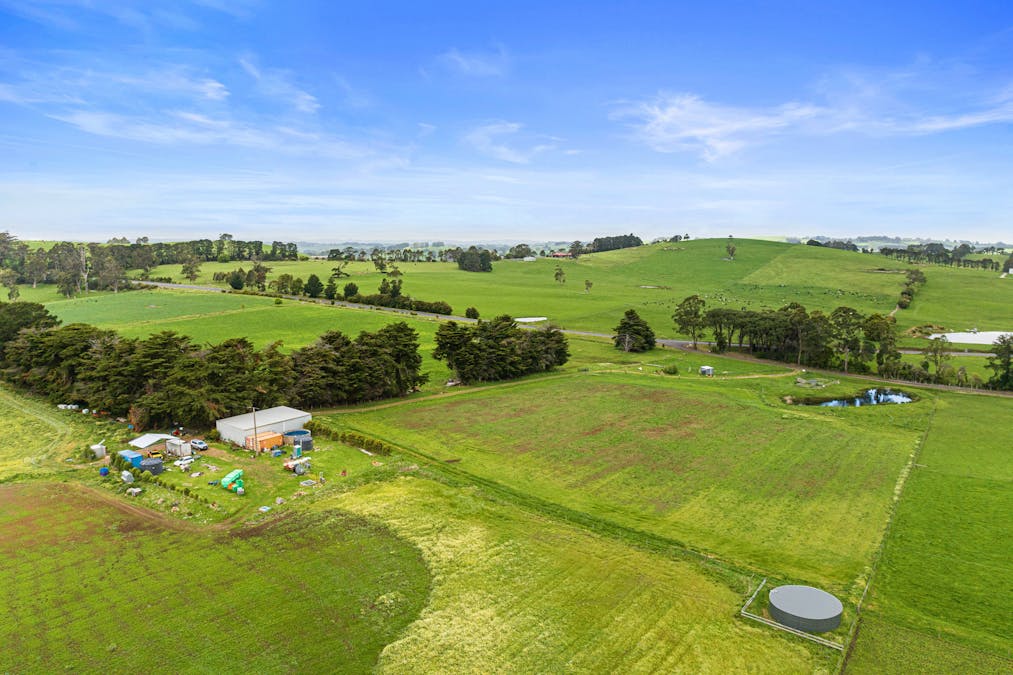 8 Stubbers Lane, Mirboo North, VIC, 3871 - Image 4