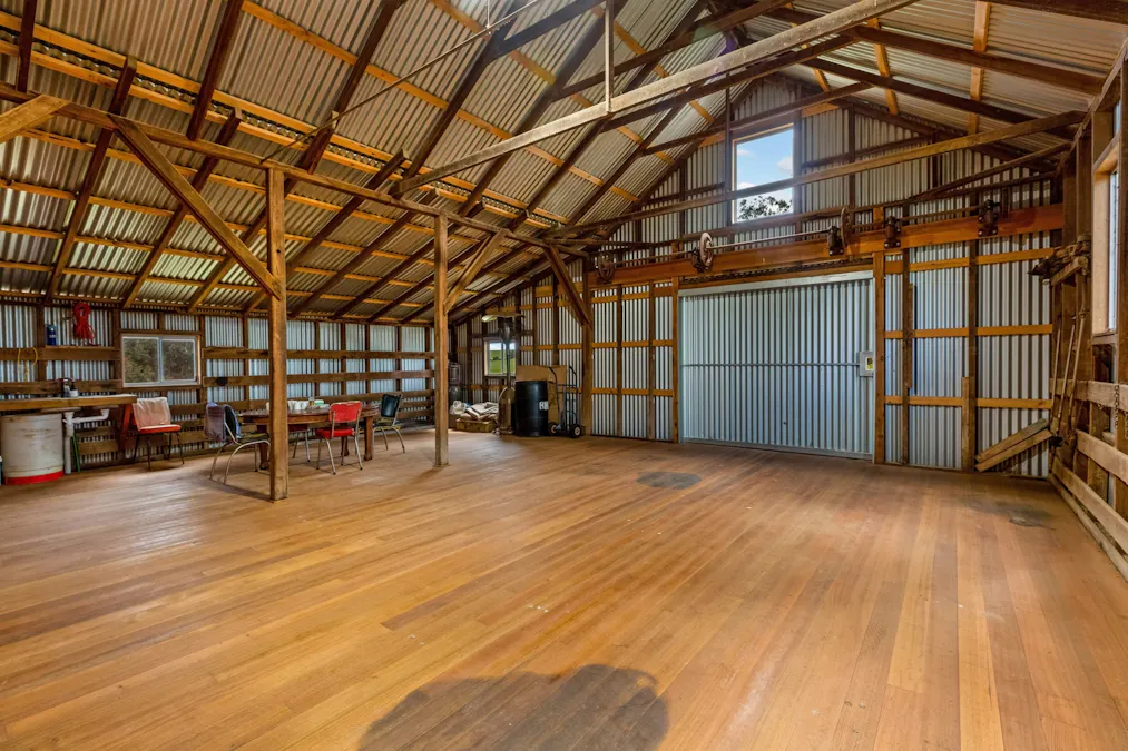 327 Tatyoon North Road, Dobie, VIC, 3377 - Image 31