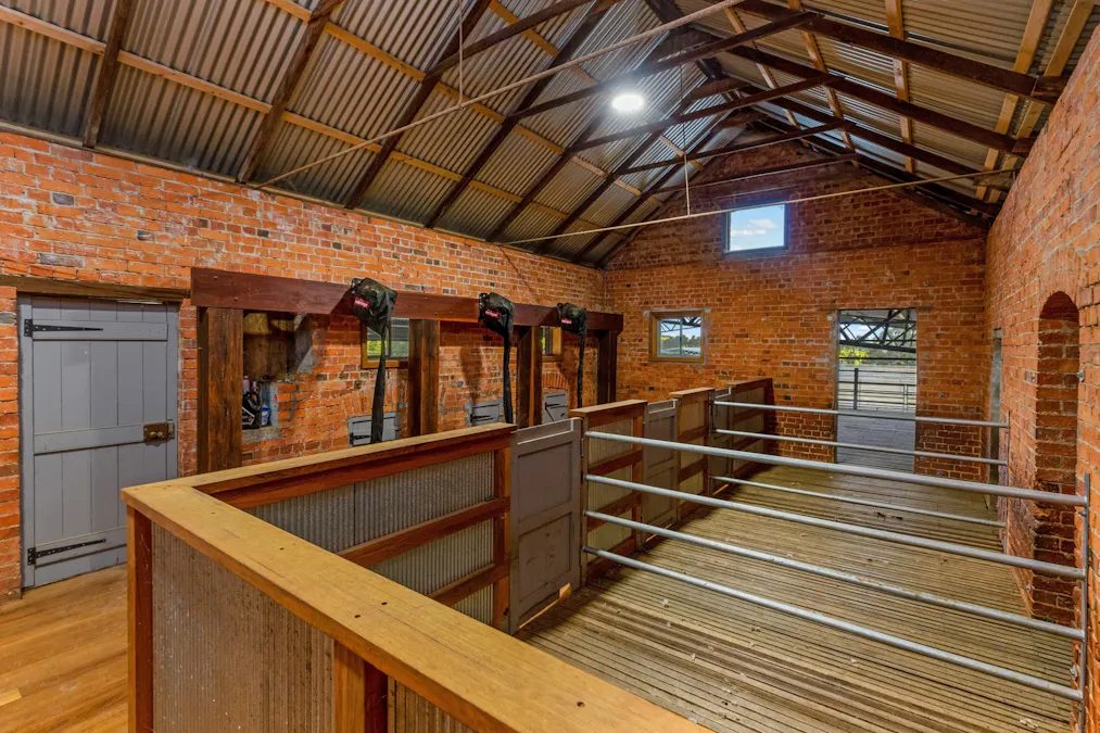 327 Tatyoon North Road, Dobie, VIC, 3377 - Image 33