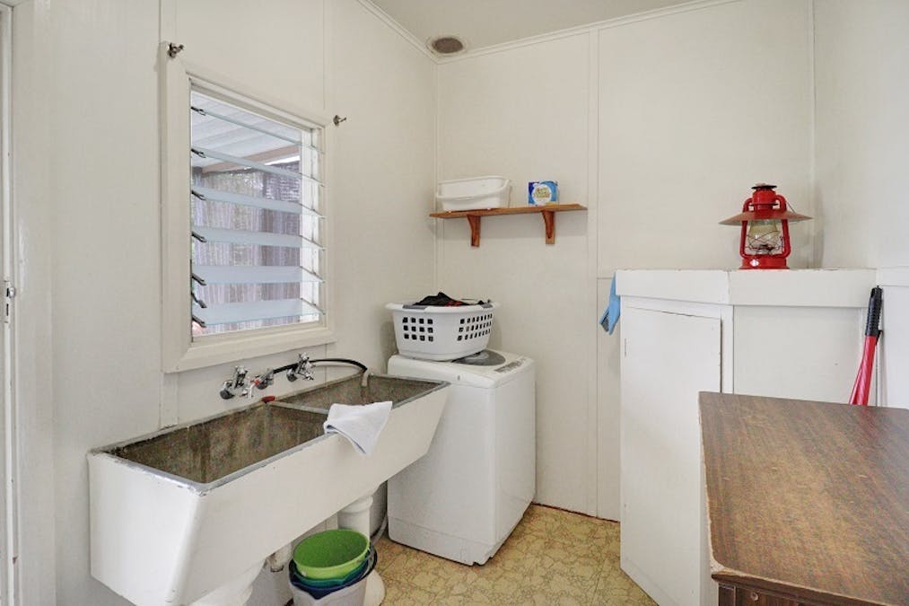 31 Gilbert Street, Berri, SA, 5343 - Image 11