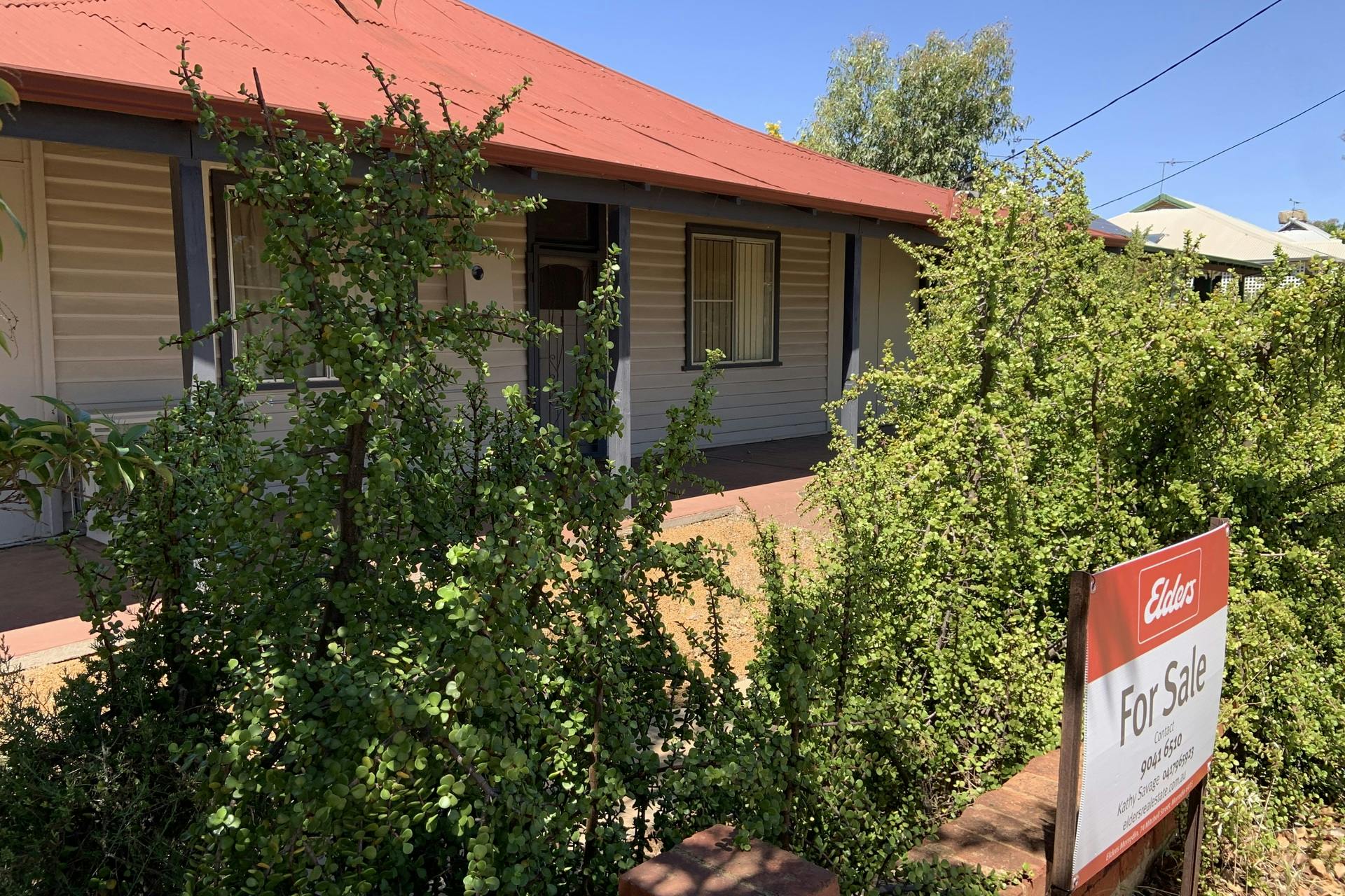 8 French Avenue, Merredin, WA, 6415 Sold Elders Real Estate