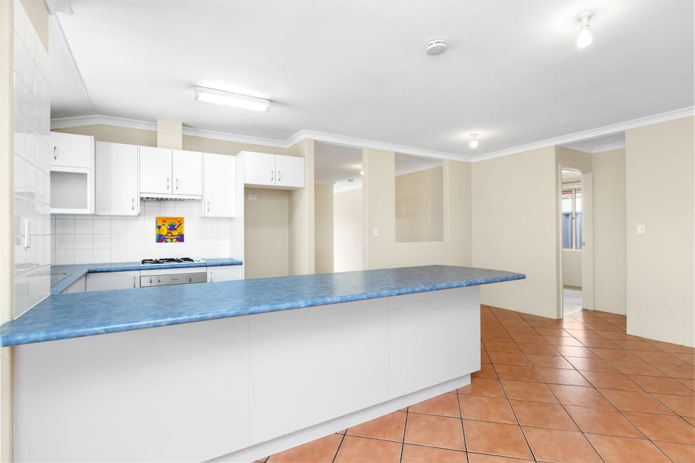 17 Gascoyne Way, Cooloongup, WA, 6168 - Image 5
