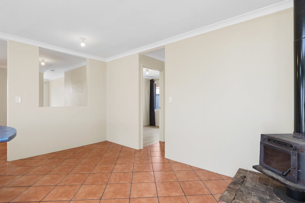17 Gascoyne Way, Cooloongup, WA, 6168 - Image 12