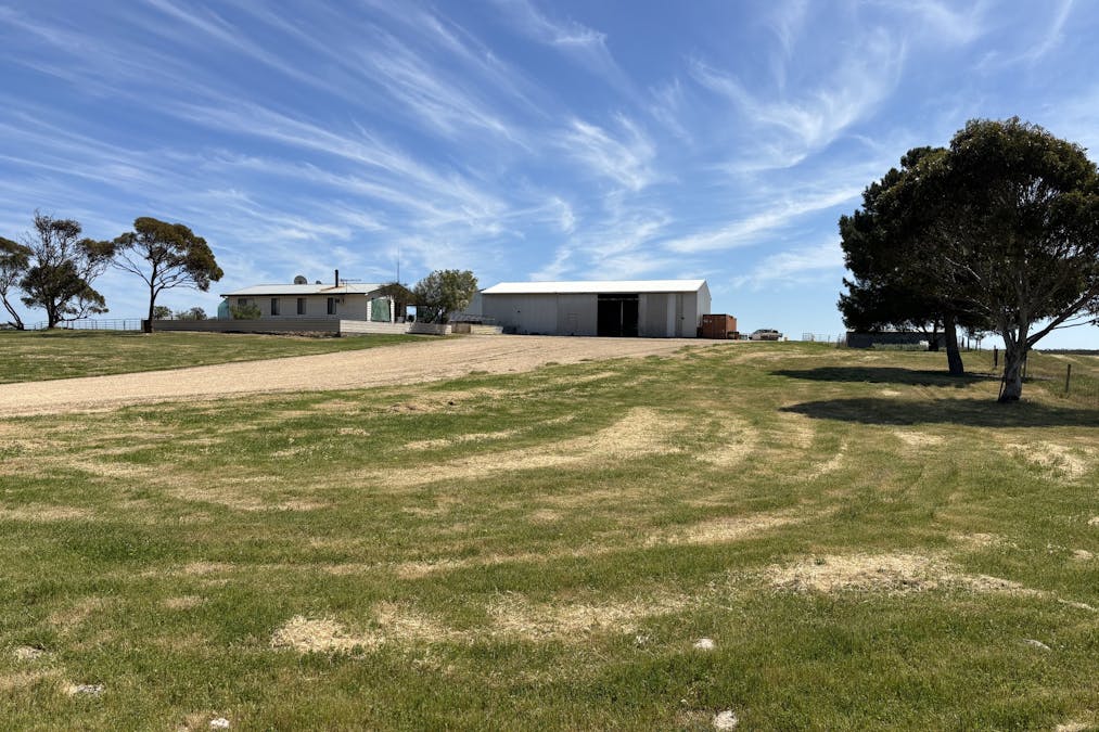 163 McAskill Road, Karkoo, SA, 5632 - Image 2