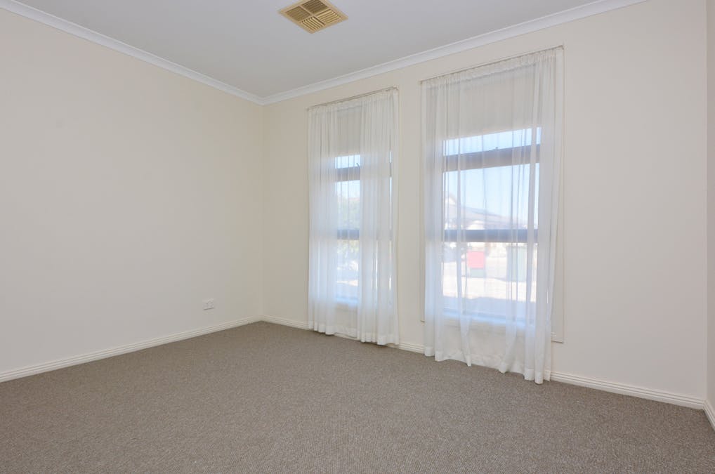 23 Tummel Circle, Whyalla Jenkins, SA, 5609 - Image 6