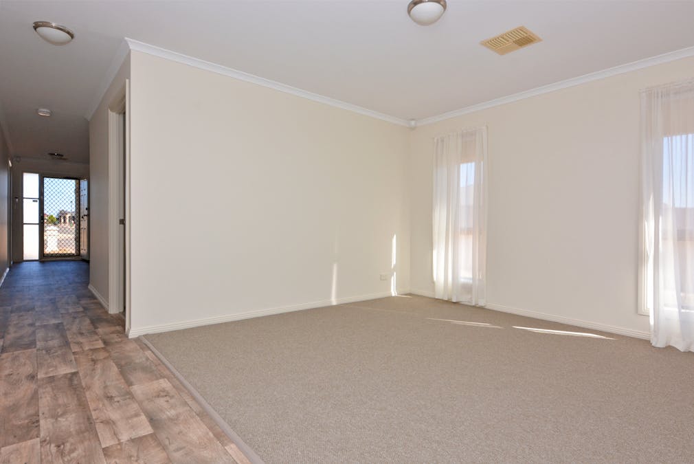 23 Tummel Circle, Whyalla Jenkins, SA, 5609 - Image 7