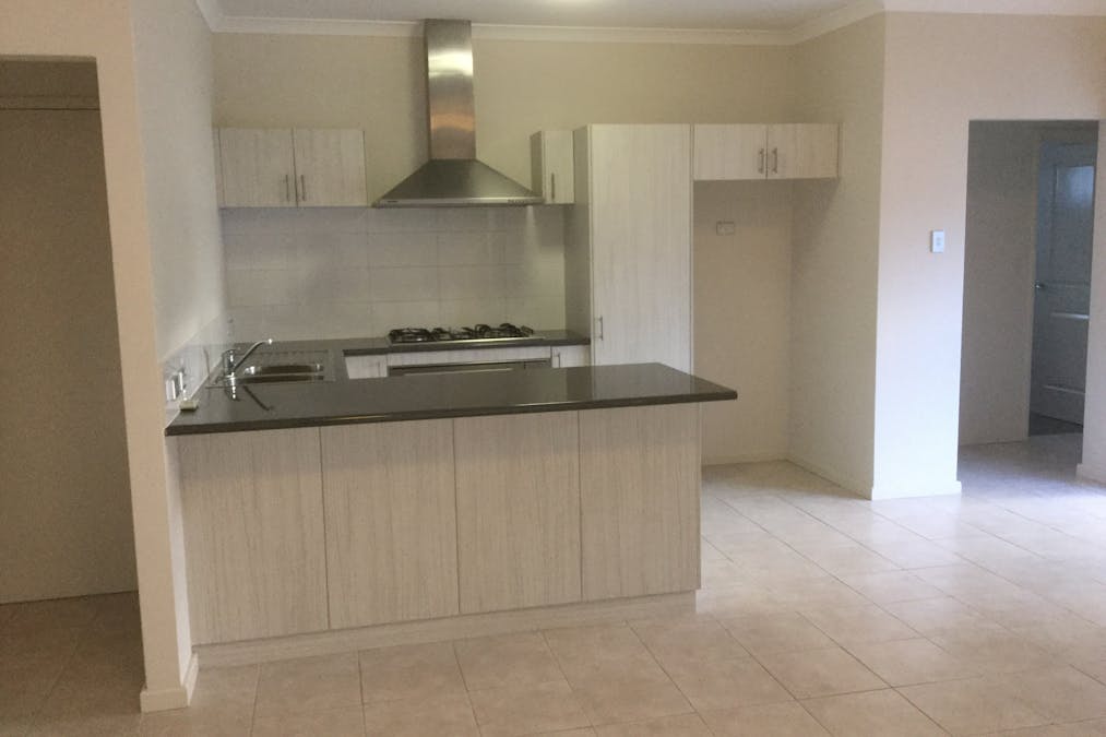 10B Kenton Way, Rockingham, WA, 6168 - Image 14