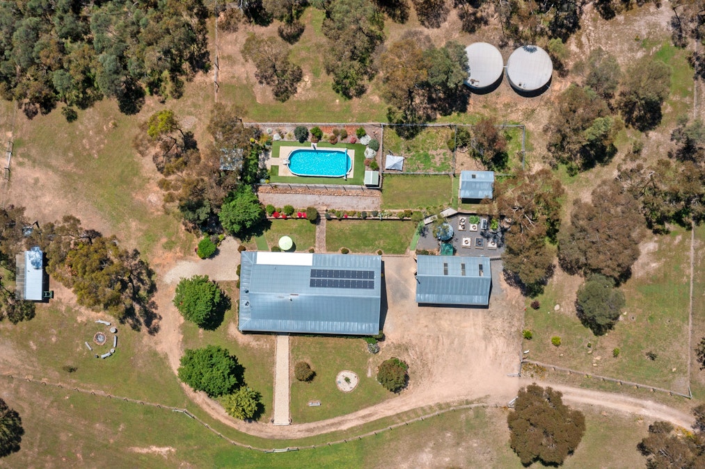 131 Griffiths Track, Mount Bruno, VIC, 3675 - Image 11