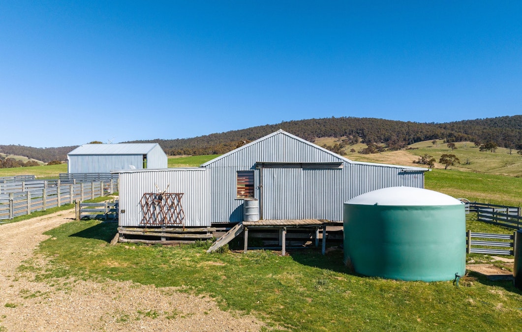 85 and 85A Tices Road, Omeo, VIC, 3898 - Image 16
