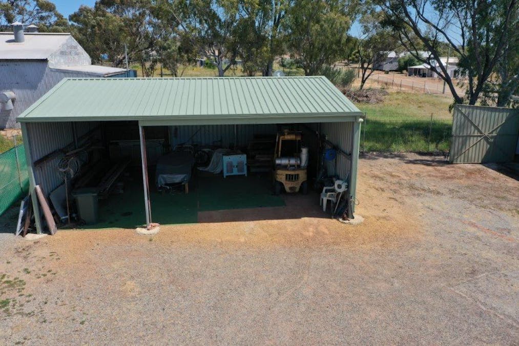 5 Quadrant Street, Pingelly, WA, 6308 - Image 17