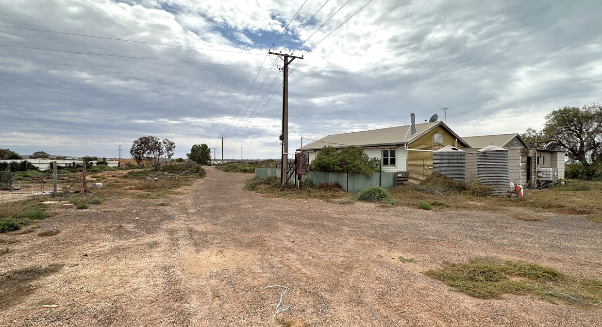 26 Tamworth Road, Whyalla, SA, 5600 - Image 23