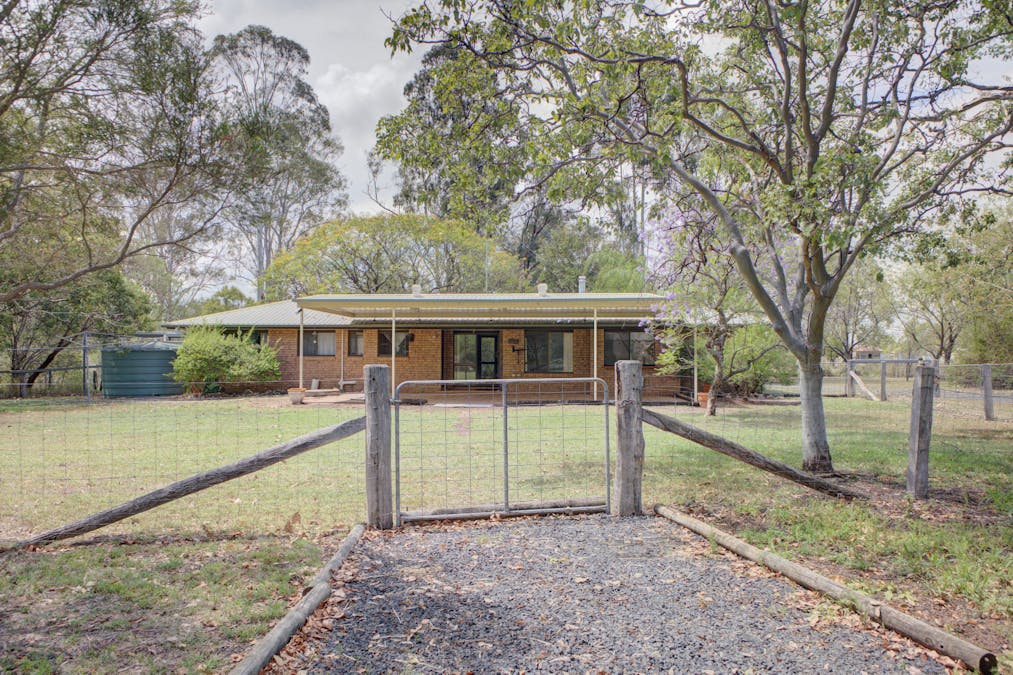 304 Ropeley Rockside Road, Ropeley, QLD, 4343 - Image 30