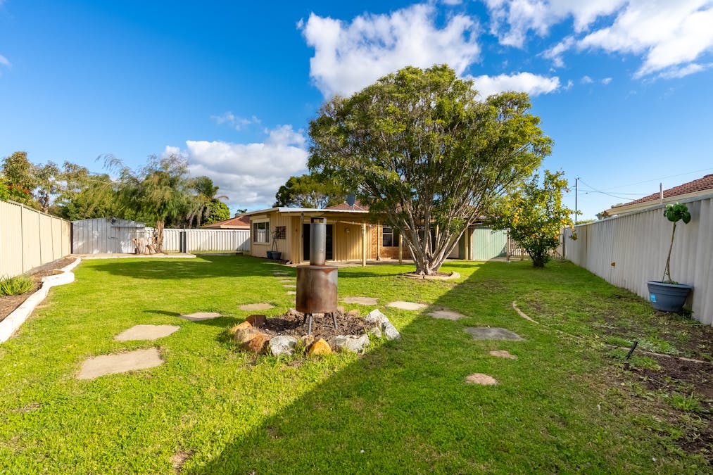 34 Minigwal Loop, Waikiki, WA, 6169 - Image 23