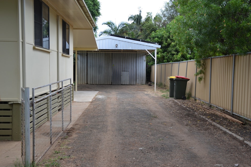 38 Munro Street, St George, QLD, 4487 - Image 17