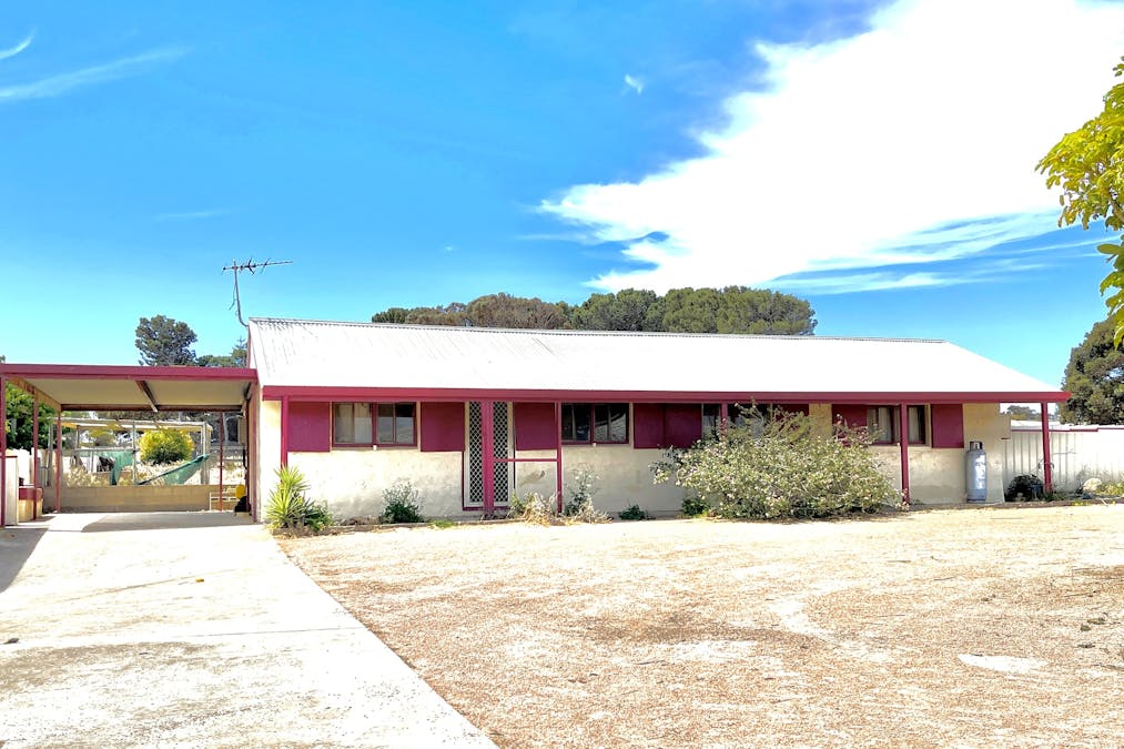 4 Bett Street, Ceduna, SA, 5690 - Image 3