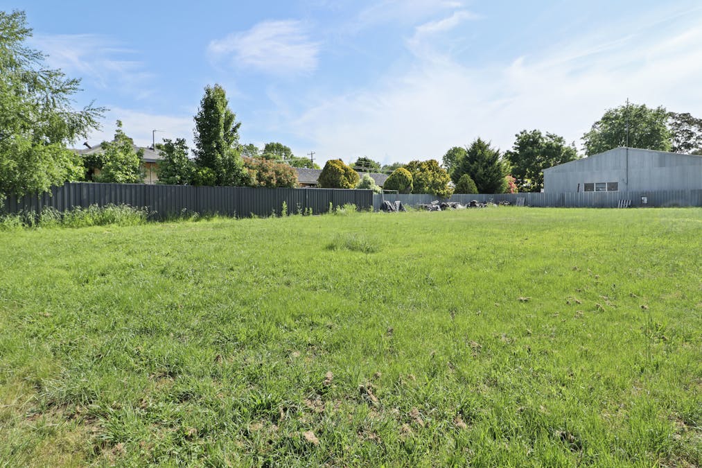 37 Rowe Street, Mansfield, VIC, 3722 - Image 5