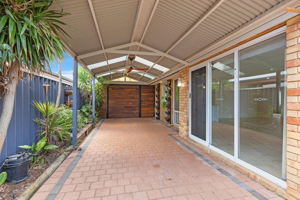 4 Harrington Waters Drive, Waikiki, WA, 6169 - Image 27