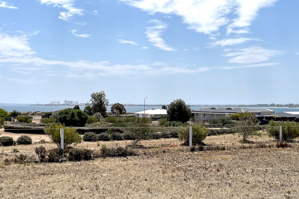 21 Laguna Avenue, Ceduna Waters, SA, 5690 Sold Elders Real Estate