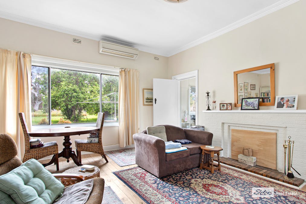 81 Wallace Street, Apsley, VIC, 3319 - Image 4