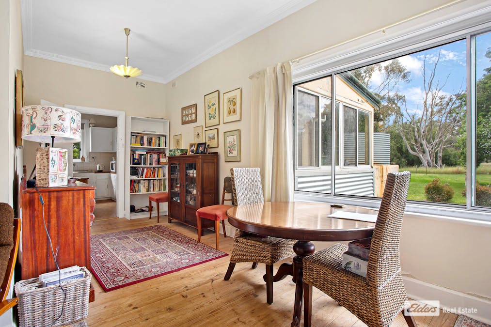 81 Wallace Street, Apsley, VIC, 3319 - Image 6