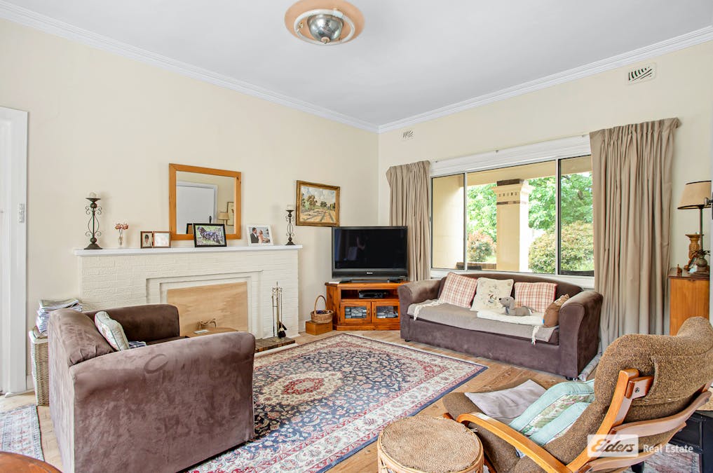 81 Wallace Street, Apsley, VIC, 3319 - Image 3