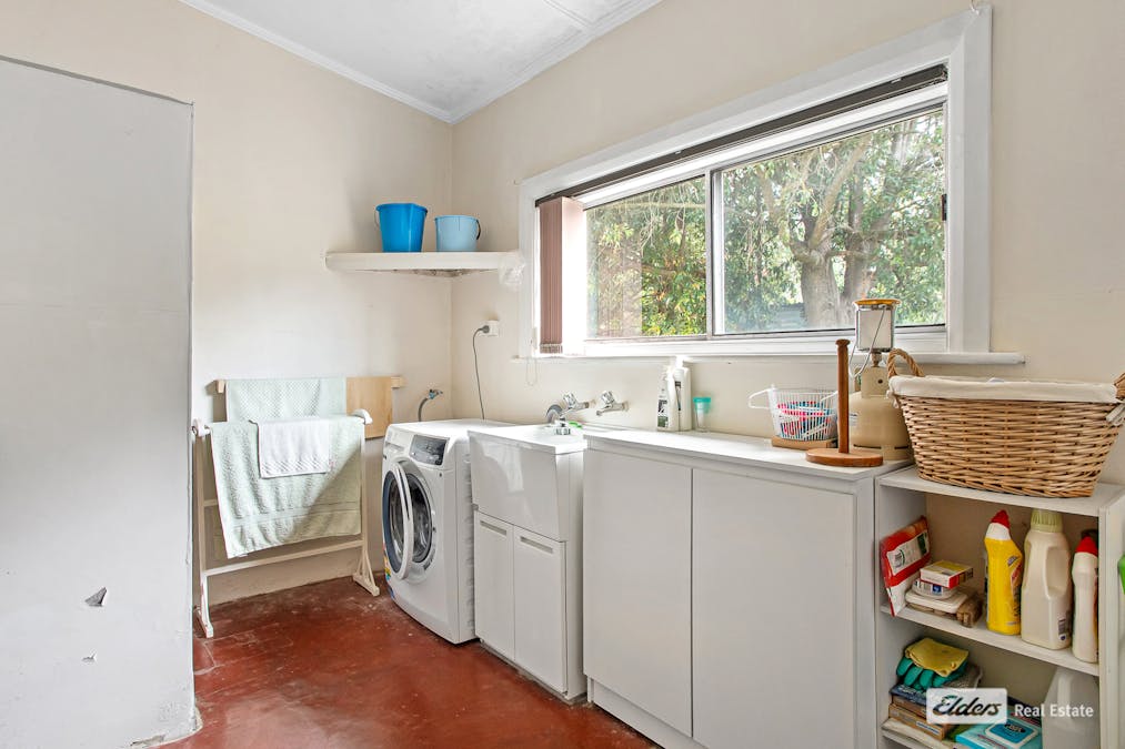 81 Wallace Street, Apsley, VIC, 3319 - Image 13