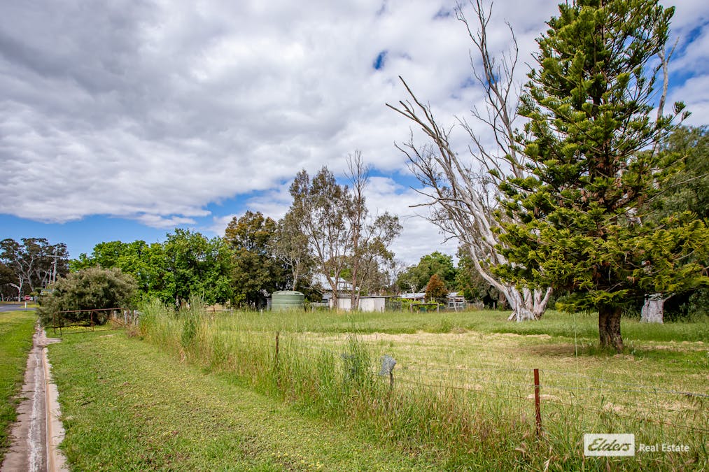 81 Wallace Street, Apsley, VIC, 3319 - Image 16