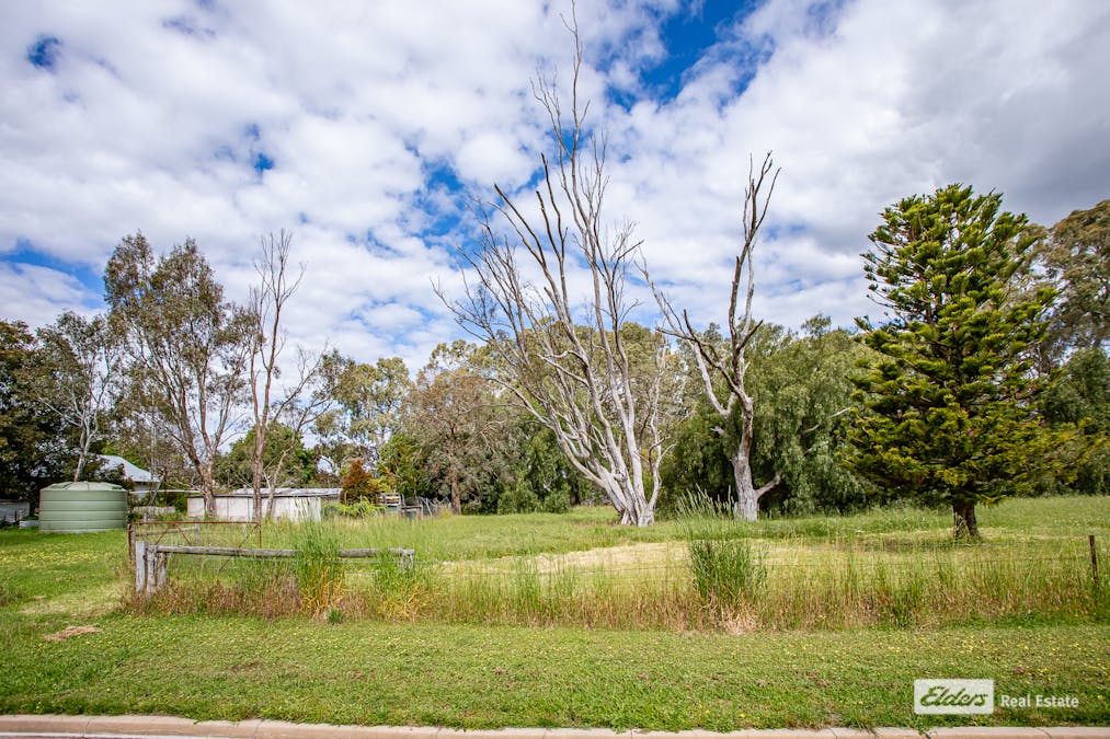 81 Wallace Street, Apsley, VIC, 3319 - Image 17
