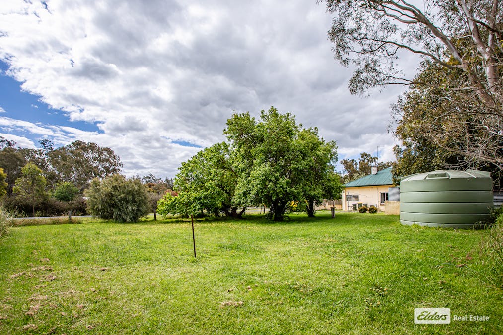 81 Wallace Street, Apsley, VIC, 3319 - Image 15