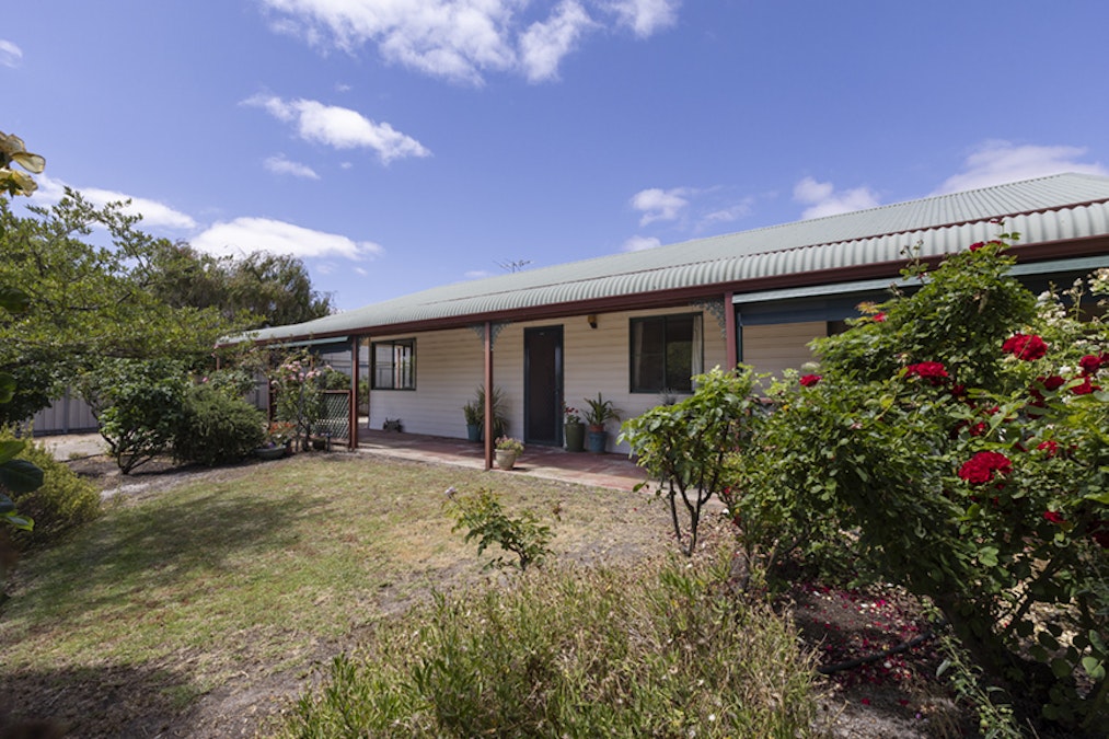 20 Fry Street Central, Williams, WA, 6391 - Image 1