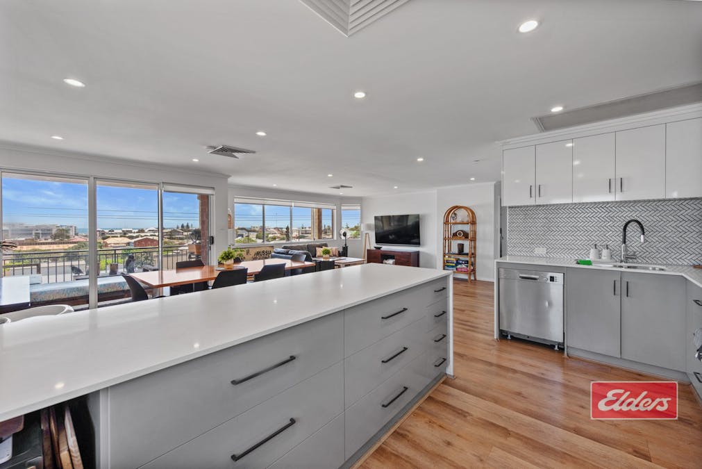 9/3 Sanford Street, Geraldton, WA, 6530 - Image 4