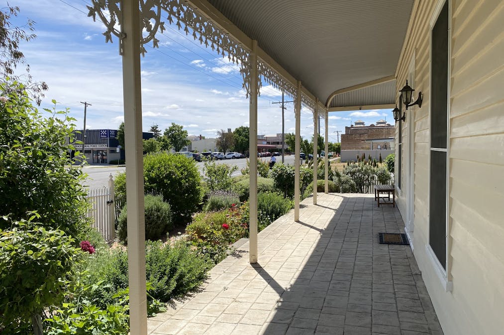 21 Woolcock Street, Warracknabeal, VIC, 3393 - Image 2