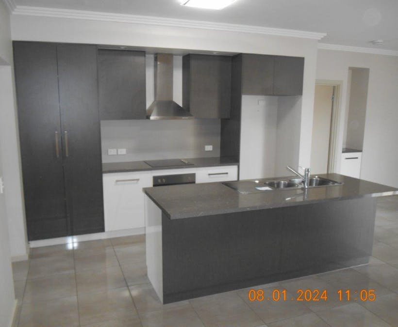4D Alma Street, Renmark, SA, 5341 - Image 2