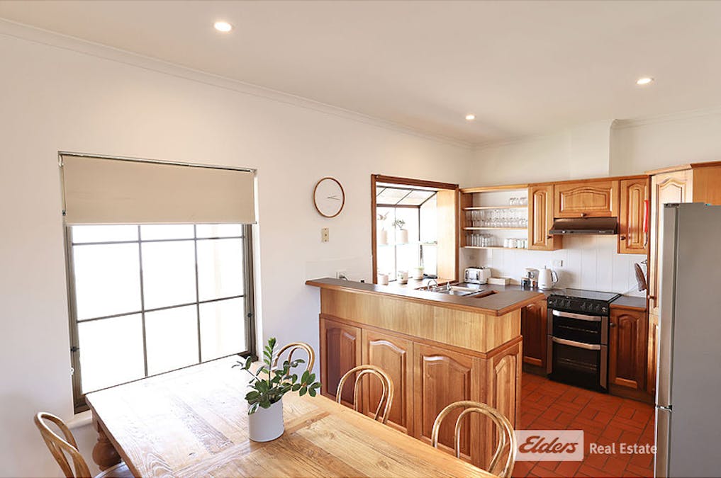 34B LORD SYLEHAM Street, Robe, SA, 5276 - Image 8