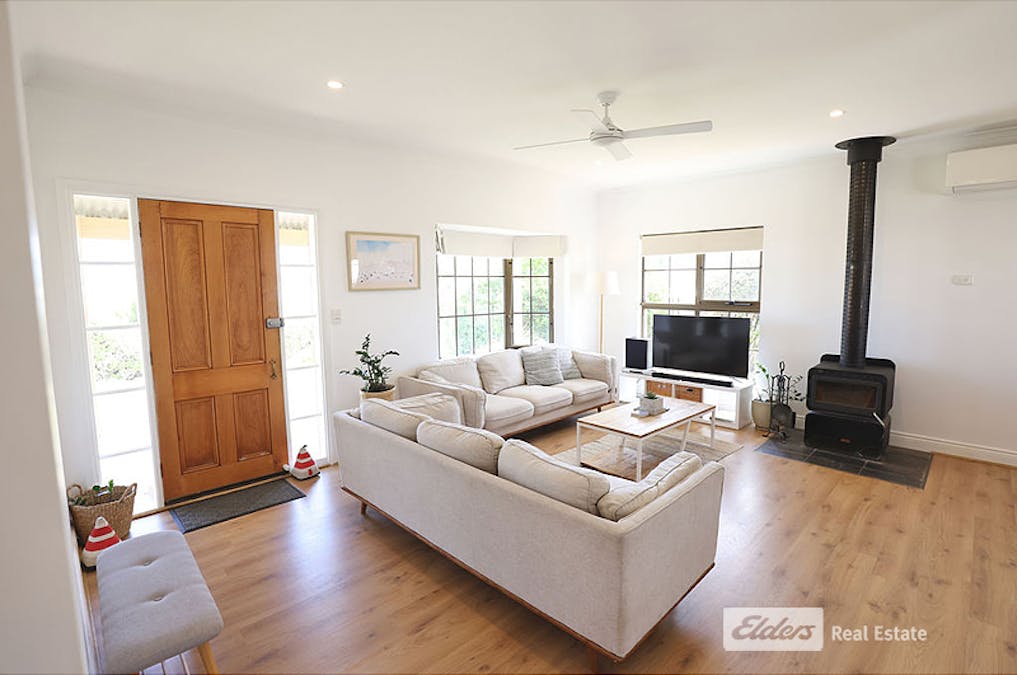 34B LORD SYLEHAM Street, Robe, SA, 5276 - Image 4