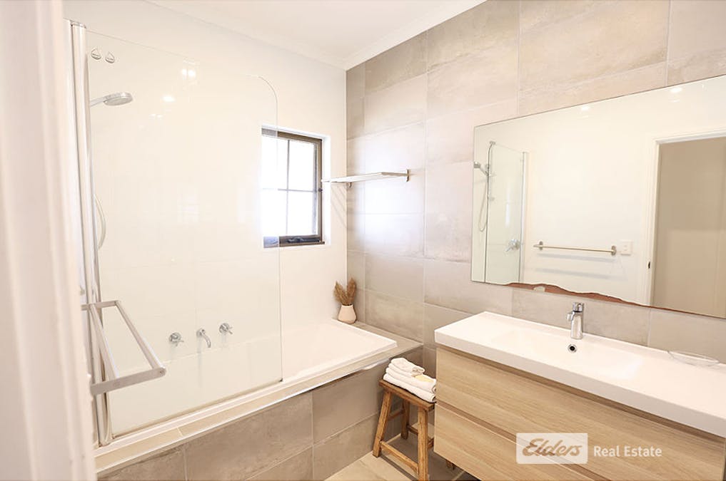 34B LORD SYLEHAM Street, Robe, SA, 5276 - Image 18