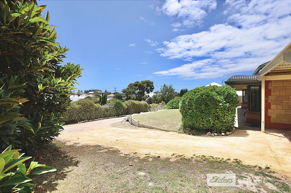 34B LORD SYLEHAM Street, Robe, SA, 5276 - Image 27