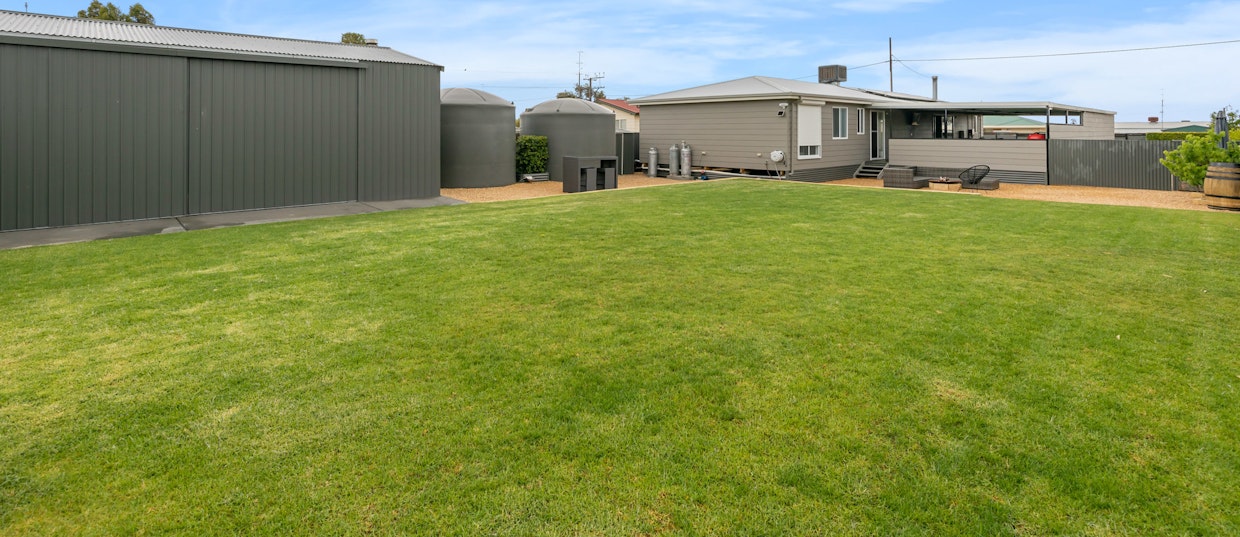 6 Acland Street, Blanchetown, SA, 5357 - Image 1