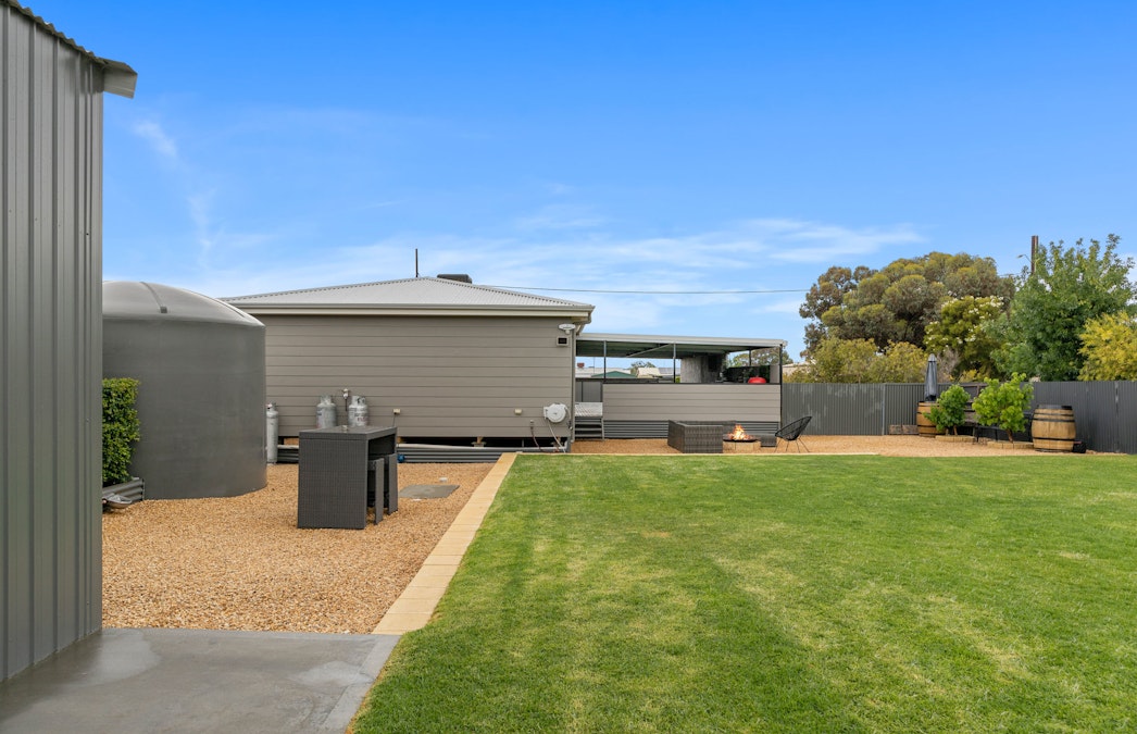 6 Acland Street, Blanchetown, SA, 5357 - Image 23